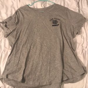 grey short sleeve